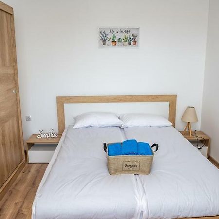 Apartment Vazrozhdenska Wielkie Tyrnowo Zewnętrze zdjęcie